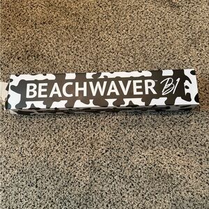 The Beachwaver Co. B1 Hair Styler - Black and White